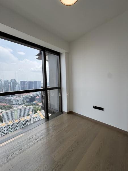 The Landmark, 173 Chin Swee Road, Alexandra / Commonwealth, 2 Bedrooms, 678 sqft, Condominium For Rent, by Roger Er, 500274874 - View - PropertyGuru.com.sg