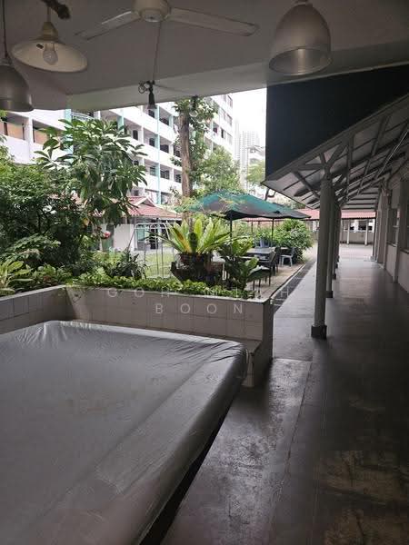 26 Jalan Klinik, 26 Jalan Klinik, Alexandra / Commonwealth, 2 Bedrooms, 646 sqft, HDB Flat For Sale, by Goh Miah Boon, 500274882 - Exterior - PropertyGuru.com.sg