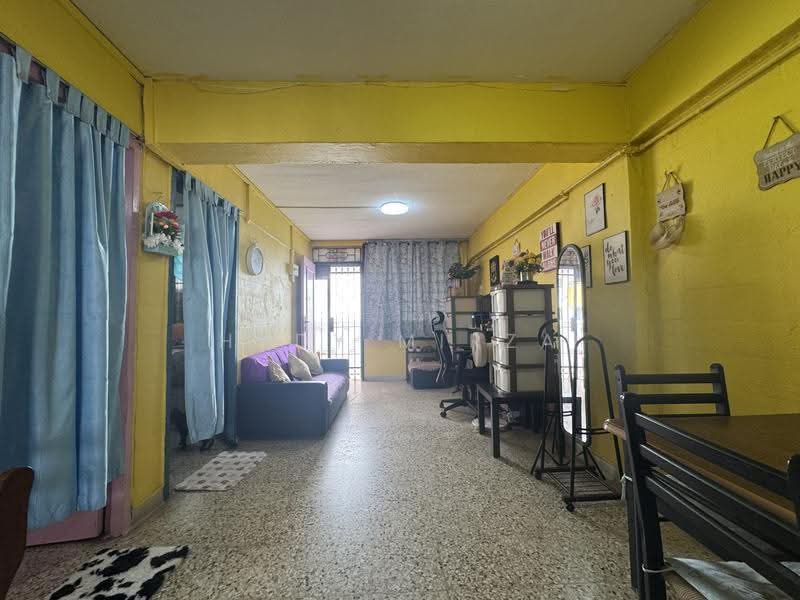 187 Boon Lay Avenue, 187 Boon Lay Avenue, Boon Lay / Jurong / Tuas, 2 Bedrooms, 527 sqft, HDB Flat For Sale, by Hady Mirza, 500274889 - Living Room - PropertyGuru.com.sg