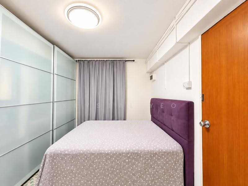 113 Lorong 1 Toa Payoh, 113 Lorong 1 Toa Payoh, Balestier / Toa Payoh, Room Rental, 96 sqft, HDB Flat For Rent, by Krystal Yeo, 500274896 - Bedroom - PropertyGuru.com.sg