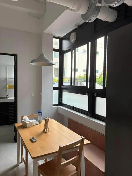 Master Bedroom along River Valley Road near Great World City, River Valley Road, Orchard / River Valley, Room Rental, 300 sqft, Walk-up Apartment For Rent, by Sylvester Ee, 500274904 - Dining Room - PropertyGuru.com.sg