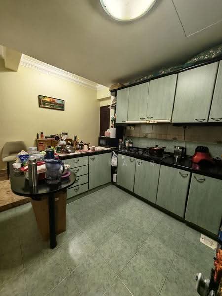 Estella Gardens, 21 - 27 Flora Road, Changi Airport / Changi Village, 1 Bedroom, 658 sqft, Condominium For Rent, by Jit Kaur, 500274908 - Kitchen - PropertyGuru.com.sg