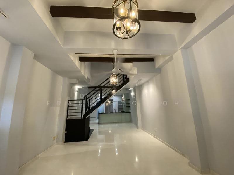 Spottiswoode Park Road, Spottiswoode Park Road, Chinatown / Tanjong Pagar, 3 Bedrooms, 2,000 sqft, Conservation House For Rent, by Derrick Francisco Poh, 500274916 - Living Area - PropertyGuru.com.sg