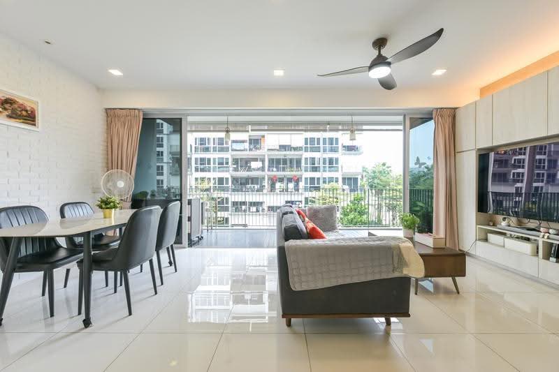 Ecopolitan, 130 Punggol Walk, Hougang / Punggol / Sengkang, 5 Bedrooms, 1,518 sqft, Condominium For Sale, by Thomas Lim, 500274931 - Living Room - PropertyGuru.com.sg