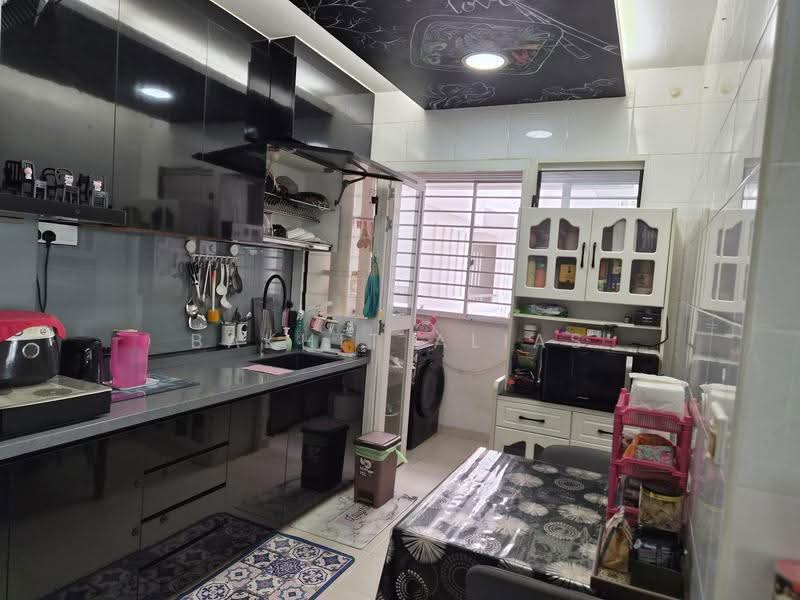 342B Yishun Ring Road, 342B Yishun Ring Road, Sembawang / Yishun, 2 Bedrooms, 731 sqft, HDB Flat For Sale, by Bakhit Alias, 500274934 - PropertyGuru.com.sg