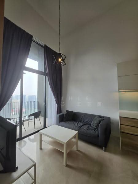 Alex Residences, 28 Alexandra View, Alexandra / Commonwealth, 1 Bedroom, 474 sqft, Apartment For Sale, by Esther Wang 王芝茵, 500274941 - Living Room - PropertyGuru.com.sg