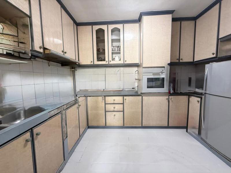 707 Woodlands Drive 40, 707 Woodlands Drive 40, Admiralty / Woodlands, 2 Bedrooms, 1,076 sqft, HDB Flat For Sale, by Sitimas Senin, 500274942 - Kitchen - PropertyGuru.com.sg
