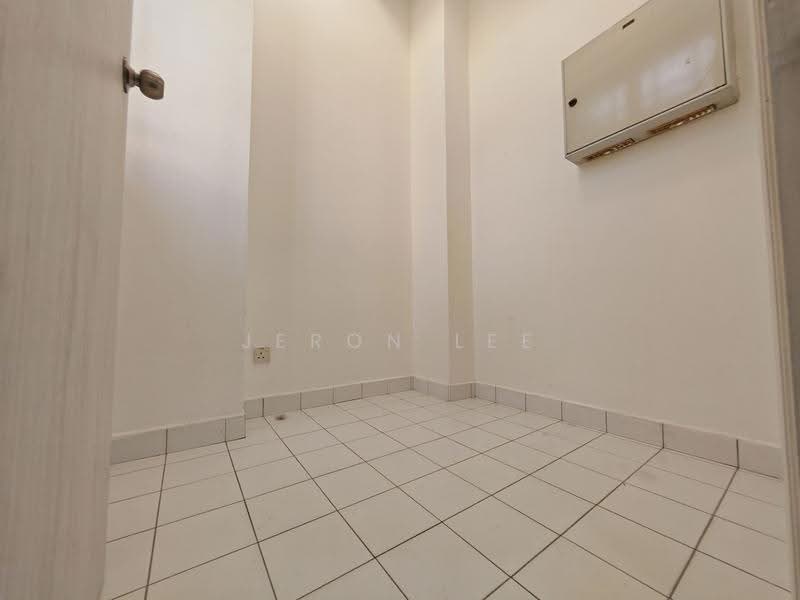 Orange Regency, 101 Fernhill Road, Tanglin / Holland / Bukit Timah, 4 Bedrooms, 1,776 sqft, Apartment For Rent, by Jeron Lee, 500274945 - Interior - PropertyGuru.com.sg