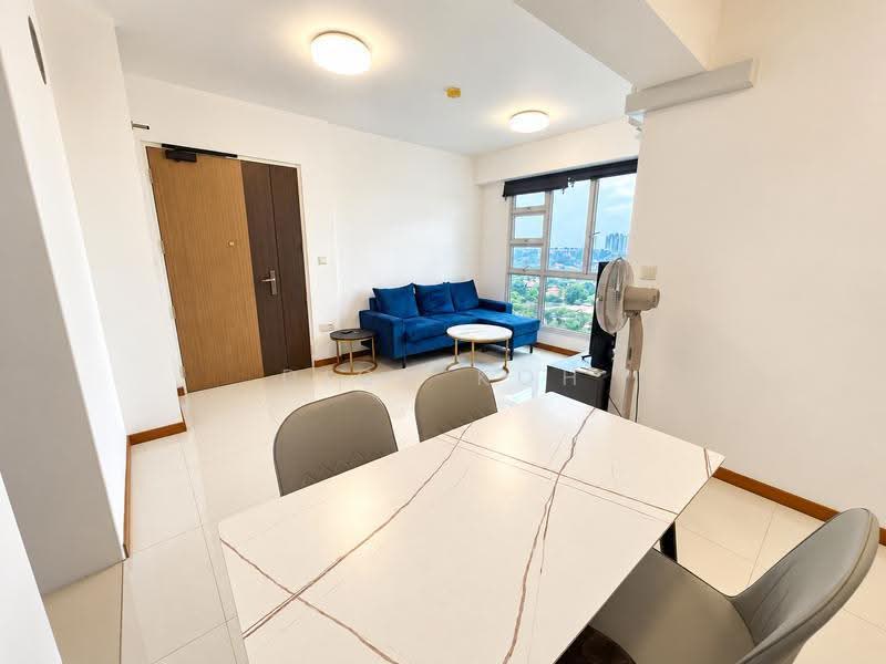 41A Margaret Drive, 41A Margaret Drive, Alexandra / Commonwealth, 2 Bedrooms, 678 sqft, HDB Flat For Rent, by Dion Koh, 500274946 - Living Room - PropertyGuru.com.sg