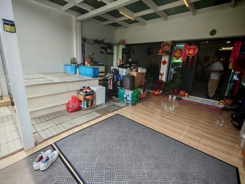 2 Storey Modern renovated terrace at Daisy Avenue, Daisy, Macpherson / Potong Pasir, 3 Bedrooms, 2,500 sqft, Terraced House For Sale, by Roland Wong, 500274949 - Entrance - PropertyGuru.com.sg