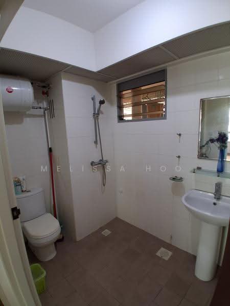 272B Punggol Walk, 272B Punggol Walk, Hougang / Punggol / Sengkang, Room Rental, 100 sqft, HDB Flat For Rent, by Melissa Hoo, 500274967 - Bathroom - PropertyGuru.com.sg