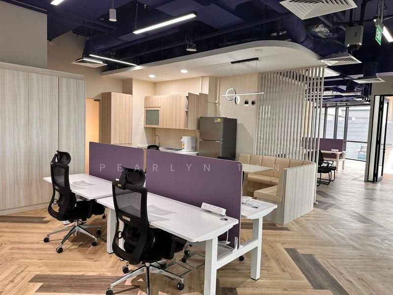 Woods Square, 12 Woodlands Square, Admiralty / Woodlands, 2,379 sqft, Office For Rent, by Pearlyn Tan, 500274969 - Interior - CommercialGuru.com.sg