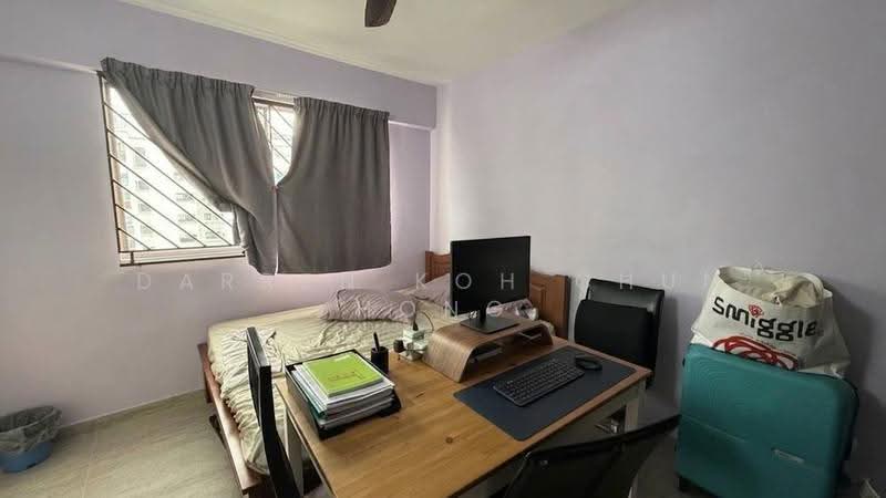 245 Serangoon Avenue 2, 245 Serangoon Avenue 2, Hougang / Punggol / Sengkang, 3 Bedrooms, 904 sqft, HDB Flat For Sale, by Darren Koh Chun Hong, 500274977 - Bedroom - PropertyGuru.com.sg