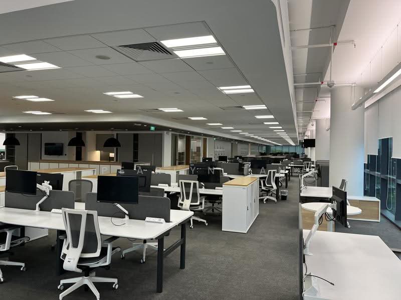 Woods Square, 6 Woodlands Square, Admiralty / Woodlands, 22,213 sqft, Office For Rent, by Pearlyn Tan, 500274981 - Interior - CommercialGuru.com.sg
