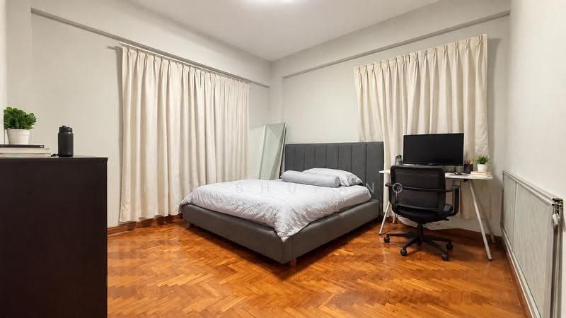 Villa Verde, Verde Grove, Dairy Farm / Bukit Panjang / Choa Chu Kang, 5 Bedrooms, 3,200 sqft, Corner Terrace For Sale, by Lin Shufang, 500274987 - Junior Master Bedroom - PropertyGuru.com.sg