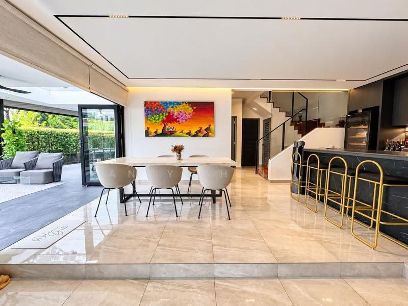โ
๐๐ฎ๐ป๐ฑ๐ฒ๐ฑ ๐๐
๐ฐ๐ฒ๐น๐น๐ฒ๐ป๐ฐ๐ฒ โ
Beautifully Renovated | Freehold | Hillview Villas Estate, Hillview Crescent | Hillview Drive | Hillview Way, Dairy Farm / Bukit Panjang / Choa Chu Kang, 5 Bedrooms, 4,300 sqft, Corner Terrace For Sale, by Andy Cheng, 500274992 - Dining Hall - PropertyGuru.com.sg