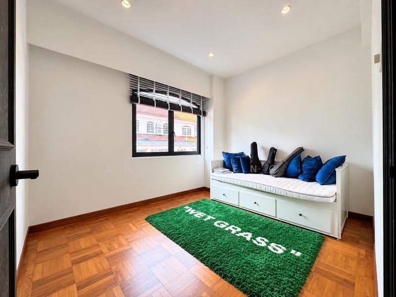 โ
๐๐ฎ๐ป๐ฑ๐ฒ๐ฑ ๐๐
๐ฐ๐ฒ๐น๐น๐ฒ๐ป๐ฐ๐ฒ โ
Beautifully Renovated | Freehold | Hillview Villas Estate, Hillview Crescent | Hillview Drive | Hillview Way, Dairy Farm / Bukit Panjang / Choa Chu Kang, 5 Bedrooms, 4,300 sqft, Corner Terrace For Sale, by Andy Cheng, 500274992 - Bedroom - PropertyGuru.com.sg