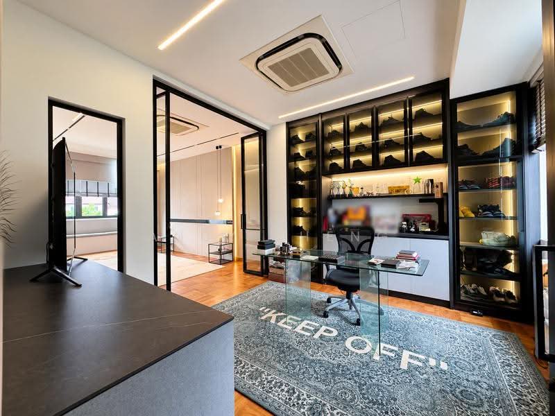 โ
๐๐ฎ๐ป๐ฑ๐ฒ๐ฑ ๐๐
๐ฐ๐ฒ๐น๐น๐ฒ๐ป๐ฐ๐ฒ โ
Beautifully Renovated | Freehold | Hillview Villas Estate, Hillview Crescent | Hillview Drive | Hillview Way, Dairy Farm / Bukit Panjang / Choa Chu Kang, 5 Bedrooms, 4,300 sqft, Corner Terrace For Sale, by Andy Cheng, 500274992 - Study - PropertyGuru.com.sg