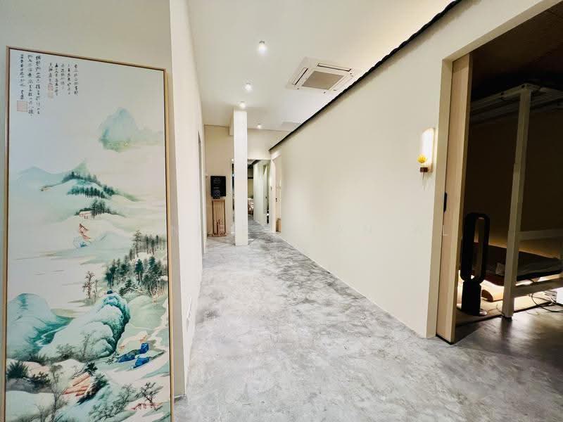 Near City Square Mall & MRT, Ground Flr, TCM / Cafe F&B & All Trades @ Flanders Square, Flanders Square, Farrer Park / Serangoon Rd, 1,700 sqft, Shop / Shophouse For Rent, by Jennifer Tan WL 陈慧莲, 500274994 - Corridor - CommercialGuru.com.sg