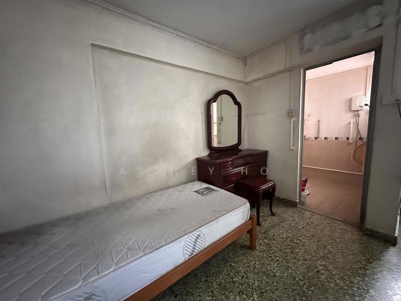 209 Jurong East Street 21, 209 Jurong East Street 21, Boon Lay / Jurong / Tuas, Room Rental, 200 sqft, HDB Flat For Rent, by Ashley Ho, 500274997 - Bedroom - PropertyGuru.com.sg