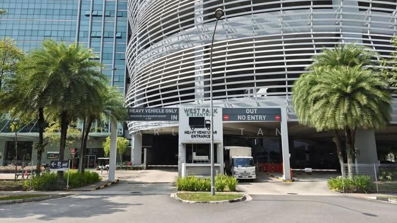 Solaris @ One-North, 1 Fusionopolis Walk, Buona Vista / West Coast / Clementi New Town, 3,500 sqft, Business / Science Park For Rent, by Pearlyn Tan, 500275003 - Exterior - CommercialGuru.com.sg