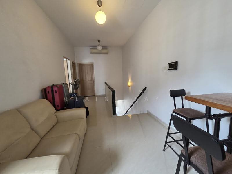 Sandy lane, Sandy lane near Paya Lebar mrt, Eunos / Geylang / Paya Lebar, Room Rental, 125 sqft, Terraced House For Rent, by Elaine Tay, 500275005 - Living Room - PropertyGuru.com.sg