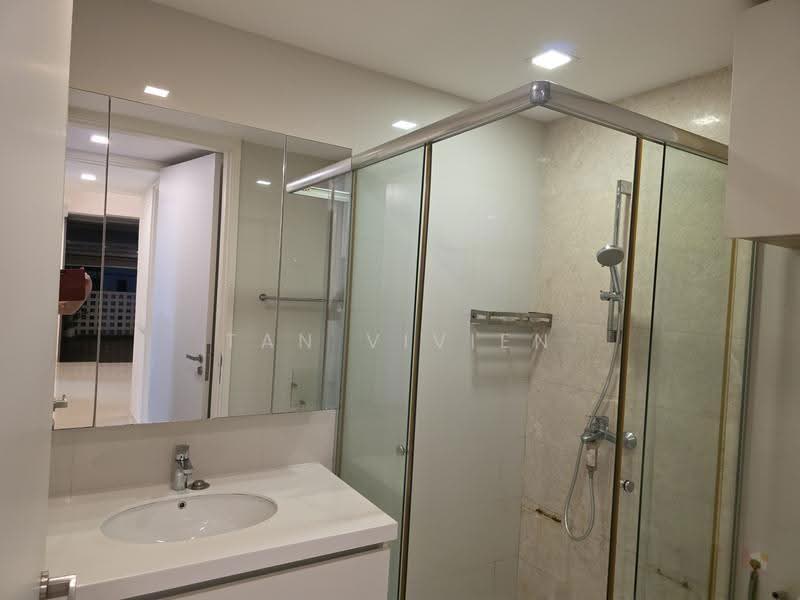 Sky Habitat, 7 Bishan Street 15, Ang Mo Kio / Bishan / Thomson, 2 Bedrooms, 1,195 sqft, Condominium For Rent, by Tan Vivien, 500275128 - Common Bathroom - PropertyGuru.com.sg