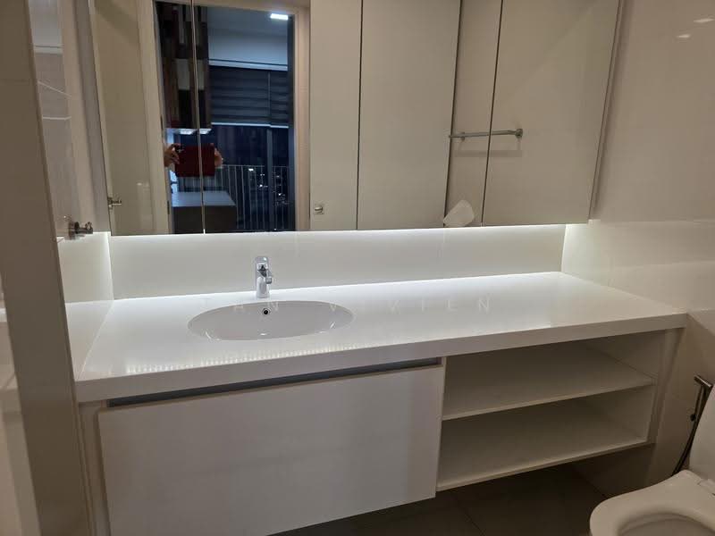 Sky Habitat, 7 Bishan Street 15, Ang Mo Kio / Bishan / Thomson, 2 Bedrooms, 1,195 sqft, Condominium For Rent, by Tan Vivien, 500275128 - Bathroom - PropertyGuru.com.sg