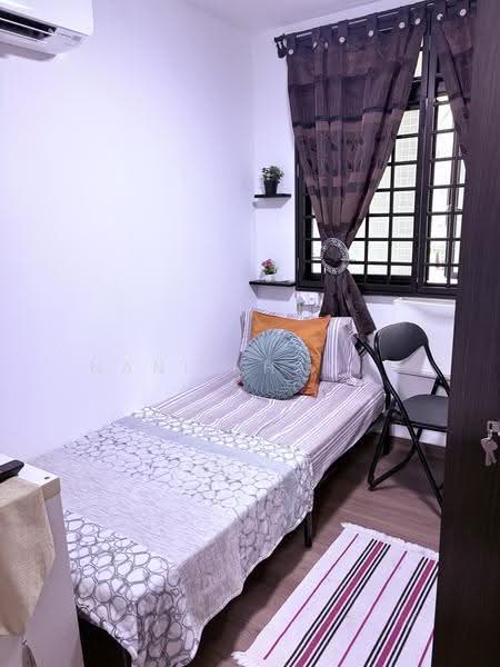 91 Commonwealth Drive, 91 Commonwealth Drive, Alexandra / Commonwealth, Room Rental, 190 sqft, HDB Flat For Rent, by Nani Khamis, 500275137 - Bedroom - PropertyGuru.com.sg