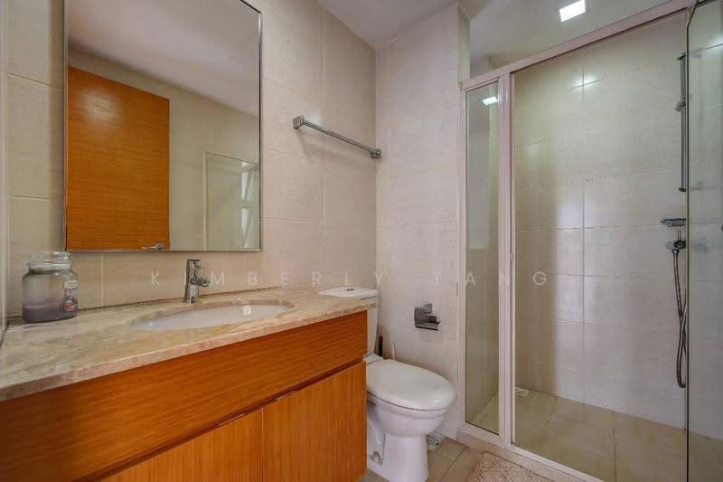 The Lakeshore, 31 Jurong West Street 41, Boon Lay / Jurong / Tuas, 2 Bedrooms, 947 sqft, Condominium For Sale, by Kimberly Tang, 500275138 - PropertyGuru.com.sg