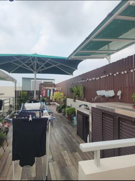 Savannah Condopark, 61 Simei Rise, Pasir Ris / Tampines, 4 Bedrooms, 2,304 sqft, Condominium For Sale, by Jean Tan, 500275149 - Roof terrace - PropertyGuru.com.sg