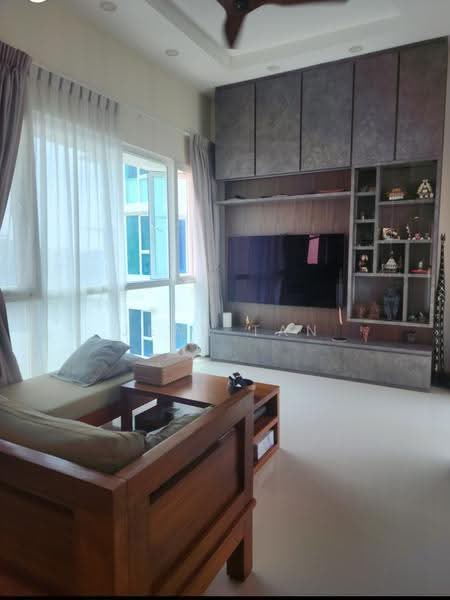 Savannah Condopark, 61 Simei Rise, Pasir Ris / Tampines, 4 Bedrooms, 2,304 sqft, Condominium For Sale, by Jean Tan, 500275149 - Living Room - PropertyGuru.com.sg