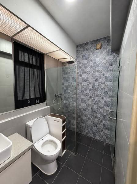 476B Upper Serangoon View, 476B Upper Serangoon View, Hougang / Punggol / Sengkang, 3 Bedrooms, 1,237 sqft, HDB Flat For Sale, by Sharon Tay, 500275154 - Master Bathroom - PropertyGuru.com.sg