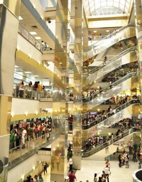 Lucky Plaza, 304 Orchard Road, Orchard / River Valley, 884 sqft, Mall Shop For Sale, by Vienn Leow 廖秀姿, 500275156 - Interior - CommercialGuru.com.sg