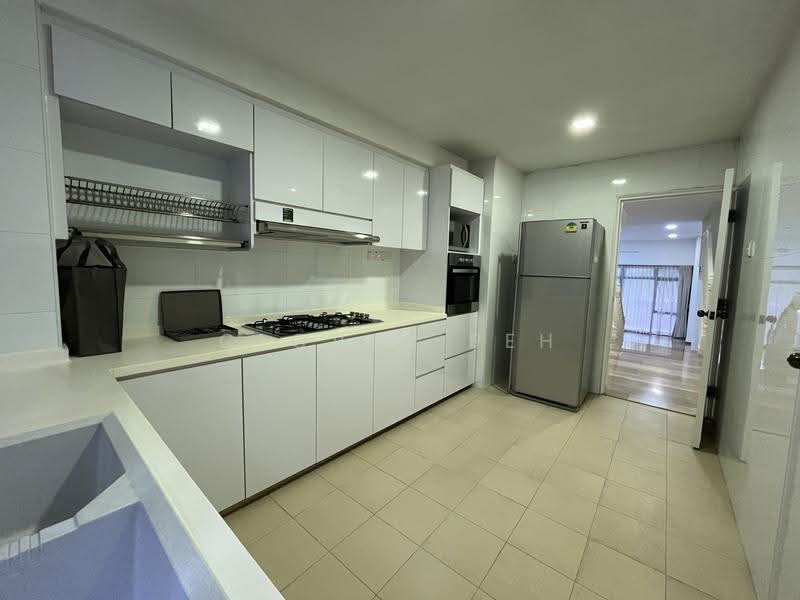 Point Loma, 30 Shelford Road, Newton / Novena, 4 Bedrooms, 3,057 sqft, Apartment For Rent, by Clover Peh, 500275159 - Kitchen - PropertyGuru.com.sg