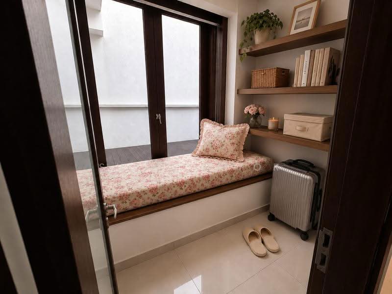 A Couples Retreat at Emerald Hill, Emerald Hill Conservation Area, Orchard / River Valley, 4 Bedrooms, 2,575 sqft, Conservation House For Rent, by Susan Prior, 500275169 - Interior - PropertyGuru.com.sg