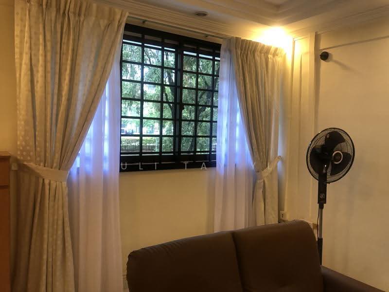 315 Clementi Avenue 4, 315 Clementi Avenue 4, Buona Vista / West Coast / Clementi New Town, 3 Bedrooms, 980 sqft, HDB Flat For Rent, by Yuli Tay YL, 500275187 - Living Room - PropertyGuru.com.sg