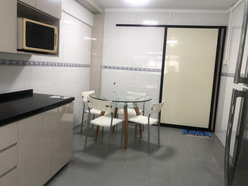 315 Clementi Avenue 4, 315 Clementi Avenue 4, Buona Vista / West Coast / Clementi New Town, 3 Bedrooms, 980 sqft, HDB Flat For Rent, by Yuli Tay YL, 500275187 - Kitchen - PropertyGuru.com.sg