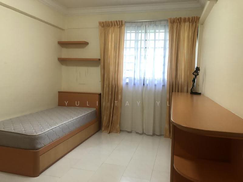 315 Clementi Avenue 4, 315 Clementi Avenue 4, Buona Vista / West Coast / Clementi New Town, 3 Bedrooms, 980 sqft, HDB Flat For Rent, by Yuli Tay YL, 500275187 - Bedroom - PropertyGuru.com.sg