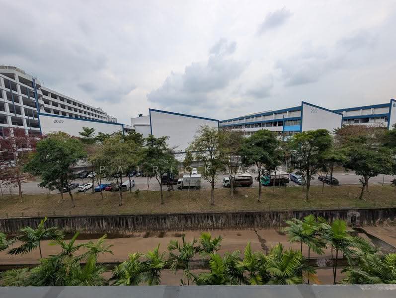 Bukit batok street 22, Bukit batok street 22, Clementi Park / Upper Bukit Timah, 59,148 sqft, Light Industrial (B1) For Sale, by Patrick Ang, 500275188 - Exterior - CommercialGuru.com.sg