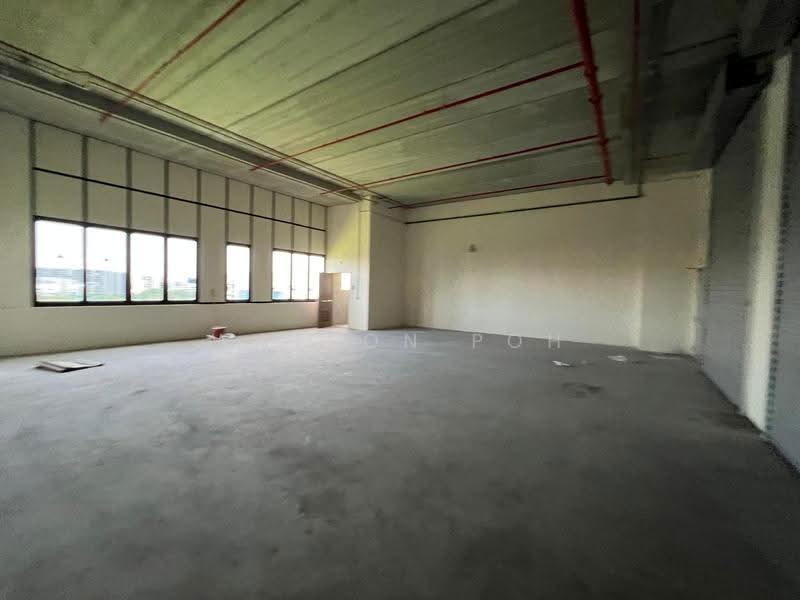 Stellar @ Tampines, 12 Tampines North Drive 4, Pasir Ris / Tampines, 1,657 sqft, Factory / Workshop (B2) For Rent, by Watson Poh, 500275196 - Interior - CommercialGuru.com.sg