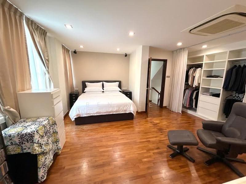 Burgundy Hill, Burgundy Drive, Dairy Farm / Bukit Panjang / Choa Chu Kang, 5 Bedrooms, 3,350 sqft, Semi-Detached House For Sale, by Ben Lee, 500275201 - Bedroom - PropertyGuru.com.sg