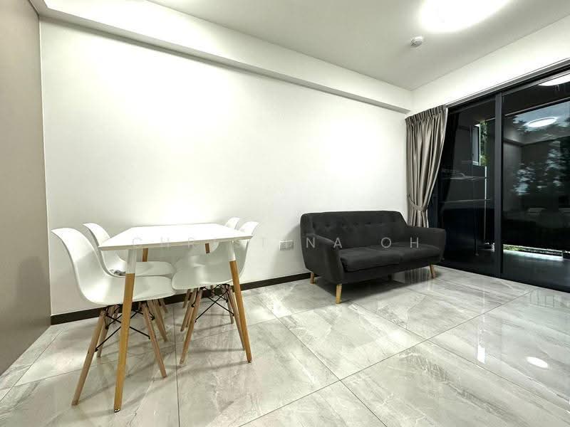 Lake Grande, 2 Jurong Lake Link, Boon Lay / Jurong / Tuas, 2 Bedrooms, 721 sqft, Condominium For Rent, by Christina Oh, 500275202 - Living Room - PropertyGuru.com.sg
