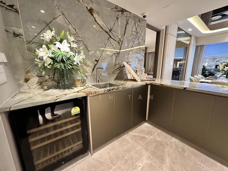 Grand Dunman, 2 Dunman Road, East Coast / Marine Parade, 5 Bedrooms, 2,217 sqft, Condominium For Sale, by Karen Tan, 500275210 - Kitchen - PropertyGuru.com.sg