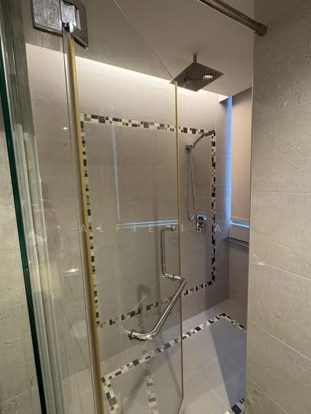 UE Square, 205 River Valley Road, Orchard / River Valley, 1 Bedroom, 775 sqft, Apartment For Rent, by Alfie Isa, 500275224 - Bathroom - PropertyGuru.com.sg