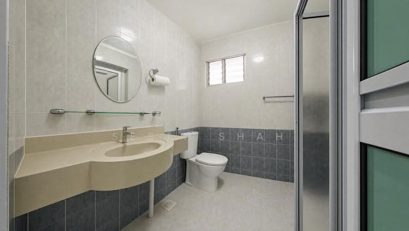 459 Pasir Ris Drive 4, 459 Pasir Ris Drive 4, Pasir Ris / Tampines, 4 Bedrooms, 1,528 sqft, HDB Flat For Sale, by Sesth Shah, 500275232 - Bathroom - PropertyGuru.com.sg
