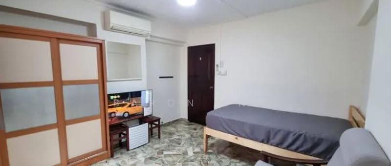 424 Hougang Avenue 6, 424 Hougang Avenue 6, Hougang / Punggol / Sengkang, Room Rental, 100 sqft, HDB Flat For Rent, by Baron Ang, 500275237 - Bedroom - PropertyGuru.com.sg