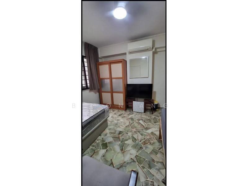 424 Hougang Avenue 6, 424 Hougang Avenue 6, Hougang / Punggol / Sengkang, Room Rental, 100 sqft, HDB Flat For Rent, by Baron Ang, 500275237 - Bedroom - PropertyGuru.com.sg