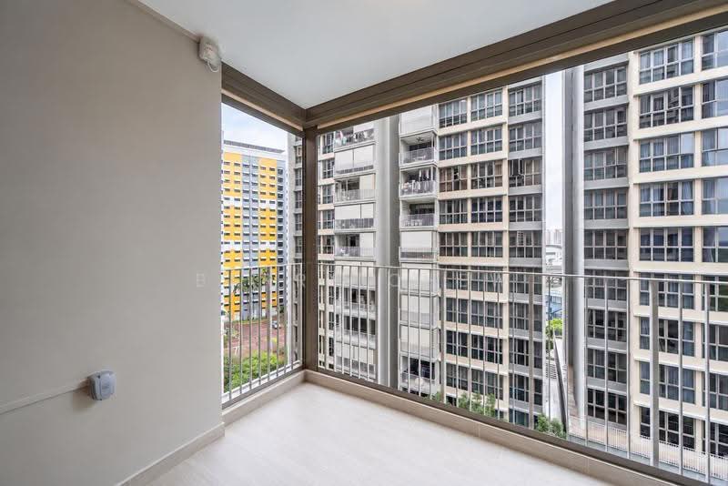 Rivercove Residences EC, 20 Anchorvale Ln, Hougang / Punggol / Sengkang, 3 Bedrooms, 904 sqft, Condominium For Rent, by Barry Chew, 500275252 - Balcony - PropertyGuru.com.sg