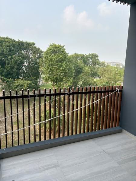KI Residences At Brookvale, 20 Brookvale Drive, Clementi Park / Upper Bukit Timah, 3 Bedrooms, 980 sqft, Condominium For Rent, by Brenda Koh Hui Theng, 500275320 - Balcony - PropertyGuru.com.sg